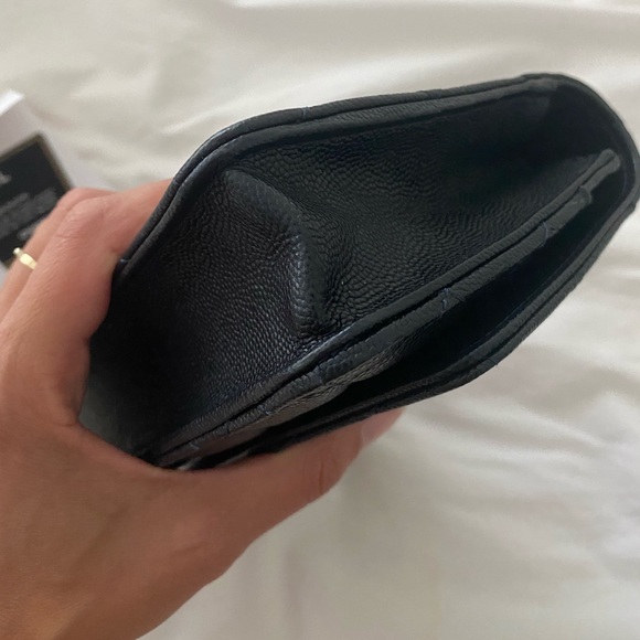 š¤SOLD āAuthentic Chanel Wallet on Chain - Picture 6 of 10